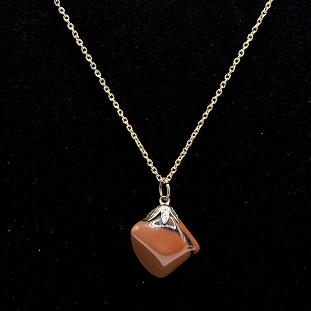*3/$20* Gold tone necklace with natural stone pendant